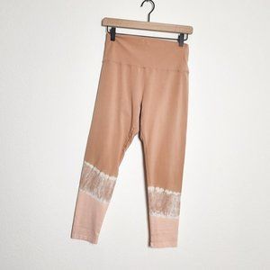 Aerie Offline Light Beige and Pink Tie Dye Leggings